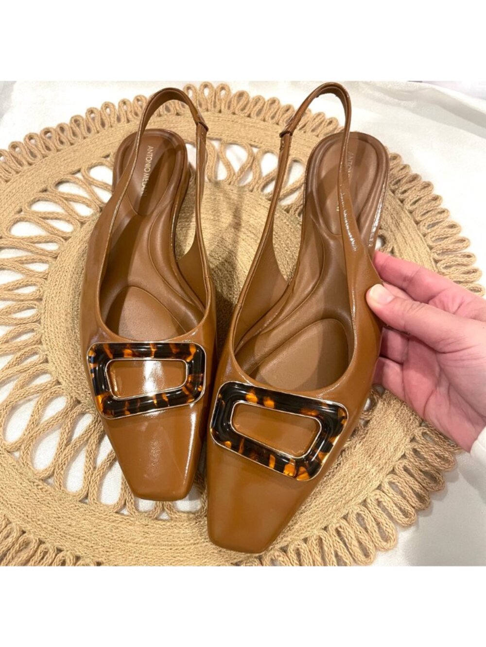 Antonio Melani Cognac Leather Slingback Flats Tortoiseshell Size 9 Classic - Picture 2 of 11